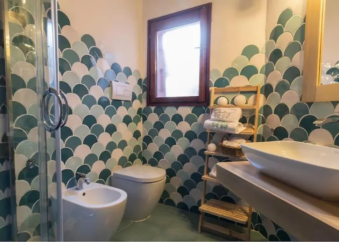 Sealine With An Amazing View Of Tavolara