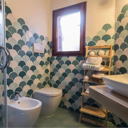 Sealine With An Amazing View Of Tavolara