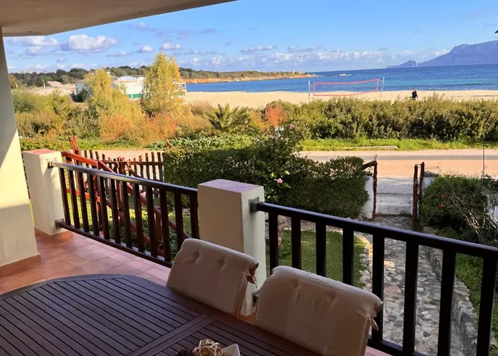 Villa Sealine With An Amazing View Of Tavolara *