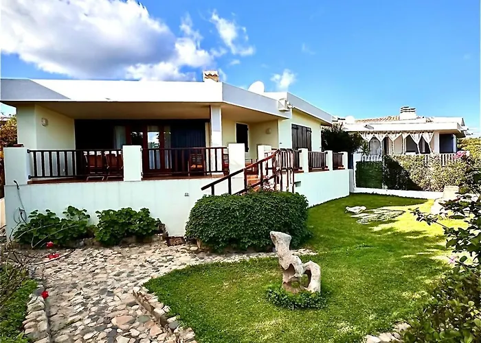 Sealine With An Amazing View Of Tavolara